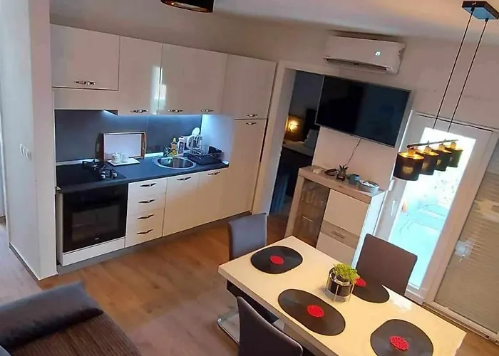 App Danijela Apartman *
